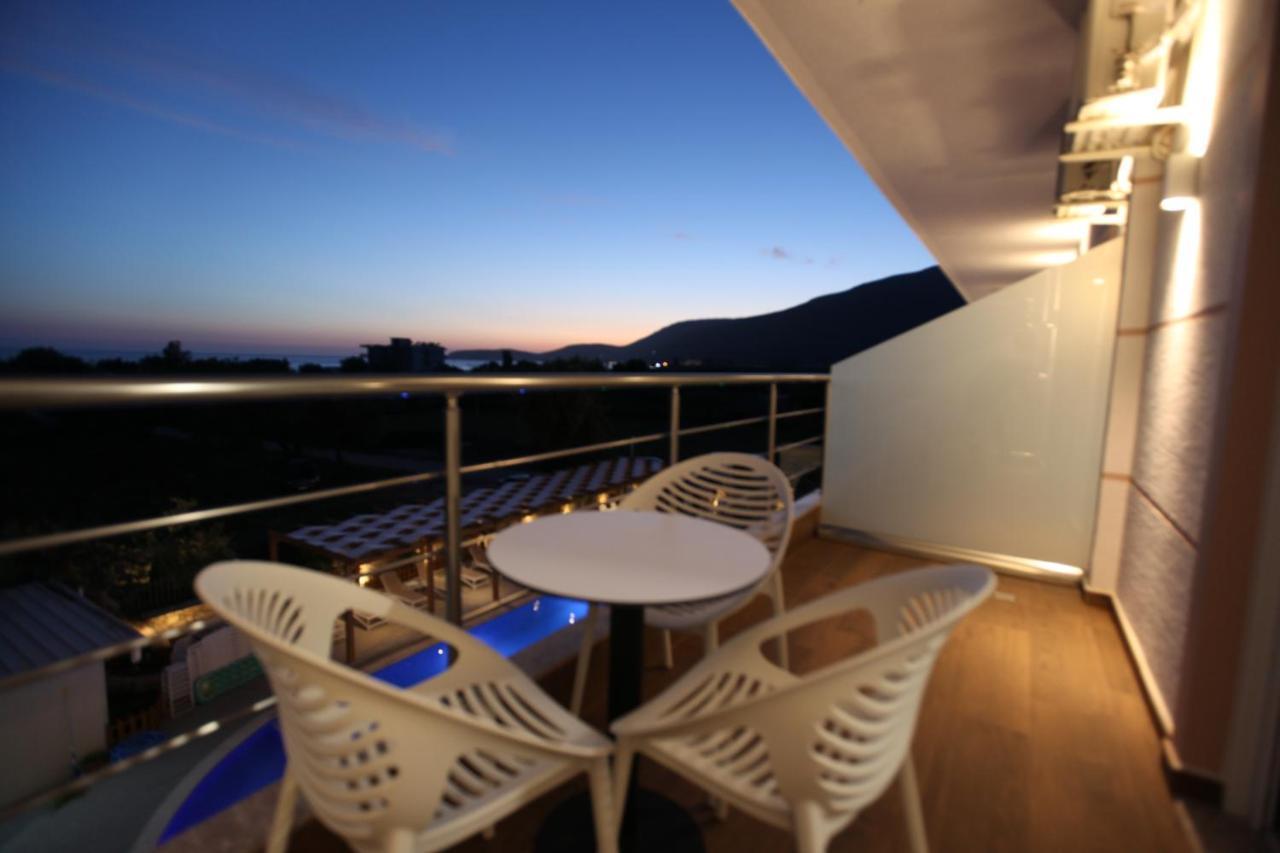 Hotel Riviera Borsh Luaran gambar